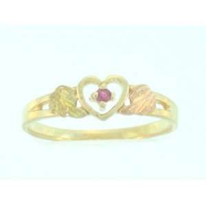  Beautiful! Black Hills Gold Womens Ruby Heart Ring Size 7 