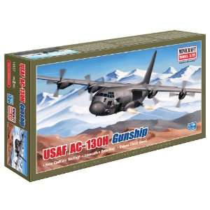  C 130H Usaf Hercules Gunship 1/144 Scale Toys & Games