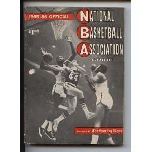   News Basketball Guide VGEX   Sports Memorabilia