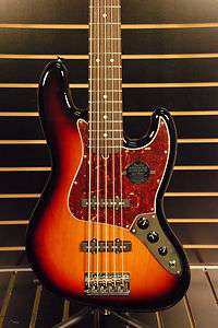 Fender American Standard Jazz Bass® V (5 String) 3 Color Sunburst w 