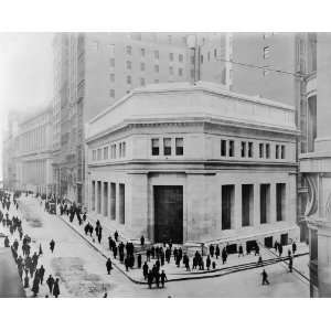  J. P. Morgan & Co. Bldg., Wall street & Broad Street c 