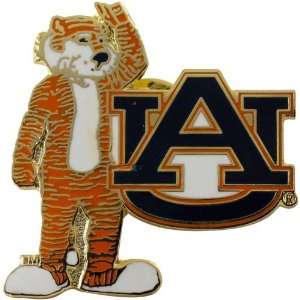  Auburn Tigers Aubie Team Collectible Pin: Sports 
