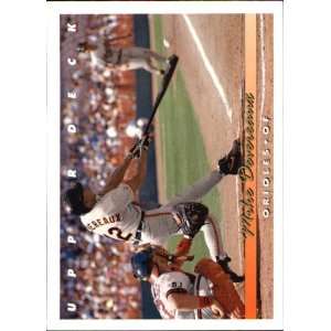  1992 UPPER DECK Mike Devereaux # 167: Sports & Outdoors