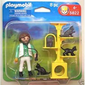   Playmobil 5822 Animal Clinic Cat Scratch Tree with Vet: Toys & Games