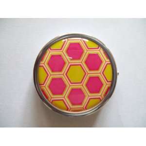  Triple C Accessories Retro Pink & Green Honeycomb PILL BOX 