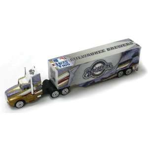  Diecast Tractor Trailer   Milwaukee Brewers: Toys & Games