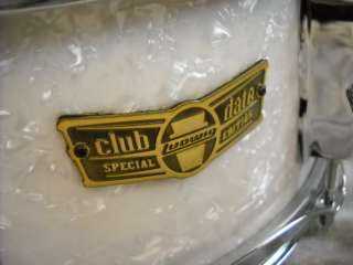 NEW 2012 LUDWIG CLUB DATE 5 X 14 SNARE WITH CASE  