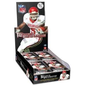   2008 Football Rookie Progression Cards   20 Packs: Sports & Outdoors