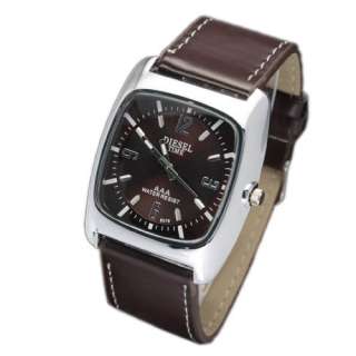   Stainless Steel Case Leatheroid Band Teenagers Quartz Wrist Watch