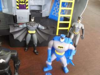 IMAGINEXT DC SUPER FRIENDS BATCAVE LOT BATMAN RIDDLER BATMOBILE LIGHTS 