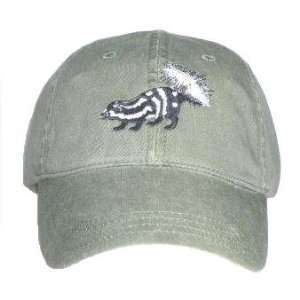  Spotted Skunk Embroidered Cotton Cap Patio, Lawn & Garden