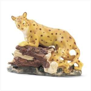  Porcelain Leopard Figurine