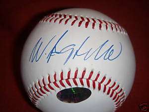 Welington Castillo AUTO Autographed Baseball CUBS  
