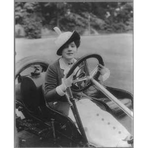 Fritzi Scheff,1879 1954,in automobile,American actress 