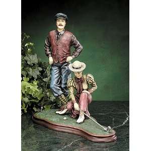 Nostalgic Couple Golfers Statue