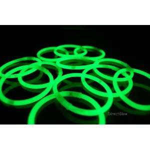 50 Green Glow Stick Bracelets With Connectors: Toys 