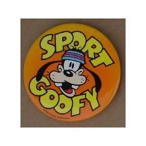  Goofy Button Disneyland Sport Goofy 