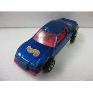    Blue Hotwheels Thunderbird Street Matchbox Car Toys & Games