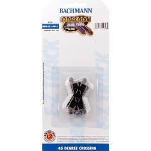  Bachmann 45 Degree Crossing   N Scale: Toys & Games