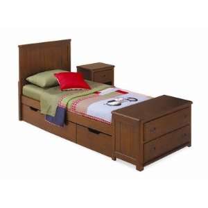 Lea 906 221/ 906 9 / 906 076 Dillon Panel Bed with Footboard Dresser 