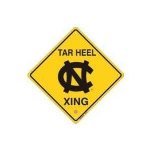 North Carolina Tar Heels Metal Crossing Sign: Sports 