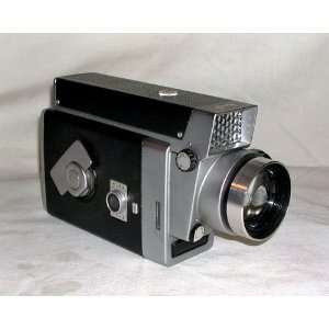  Vintage Kodak Zoom 8 Reflex Camera with Case RARE 