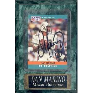  Autographed Dan Marino Picture   Card on Plaque Sports 