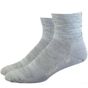 DeFeet Wooleator Grey Diamond Tracks Cycling/Running Socks   WAGDTR 