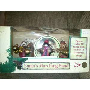  Santas Marching Band: Kitchen & Dining