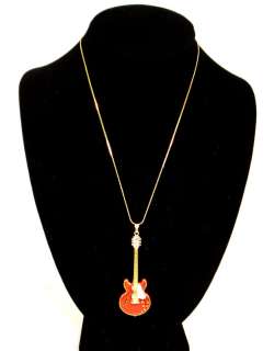 Replica Jewelry Necklace Plated in 24 K Gold