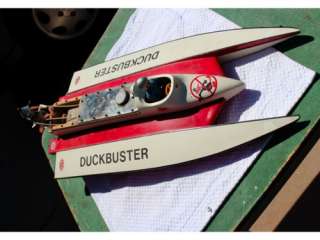   POWERED TUNNEL HULL DUCKBUSTER RC BOAT W/ K&B OUTBOARD ENGINE/MOTOR