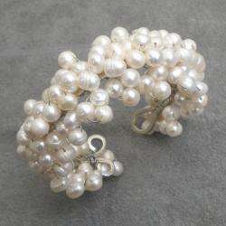  Round White Pearl Cuff Bracelet (6 8 mm) (Thailand)  