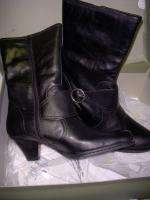 NEW BORN PEARL BACK LEATHER MID CALF BOOTS SZ 11  