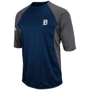  Detroit Tigers VF Activewear MLB TB Feather Weight Tech 
