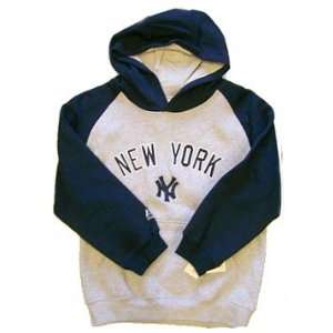  New York Yankees Hooded Youth Sweatshirt by Majestic 