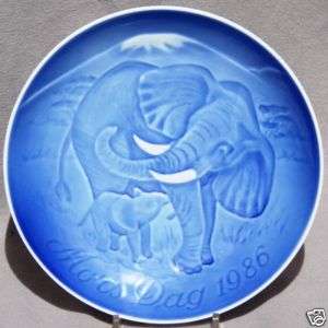 BING & GRONDAHL 1986 Mothers Day Plate Elephant & Calf  