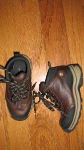 ADORABLE INFANT/TODDLER LEATHER TIMBERLAND BOOTS SZ 8  