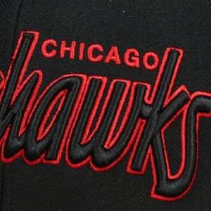 com Chicago Blackhawks Team Script Snapback Adjustable Hat (Black/Red 