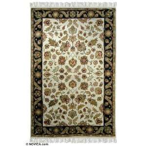  Hand knotted wool rug, Royal Chrysanthemum (4x6): Home 