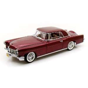  1956 Lincoln Continental Mark II 1/18 Burgundy: Toys 