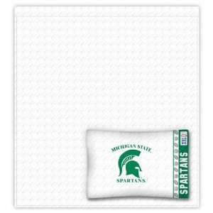  Michigan State Spartans Twin Size Sheets Set: Sports 