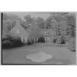 Photo Mrs. Evelyn Marshall Field, residence in Syosset, Long Island 