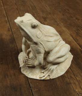   White Cast Iron Garden Frog on Lily Pad Statue Sculpture Figure  